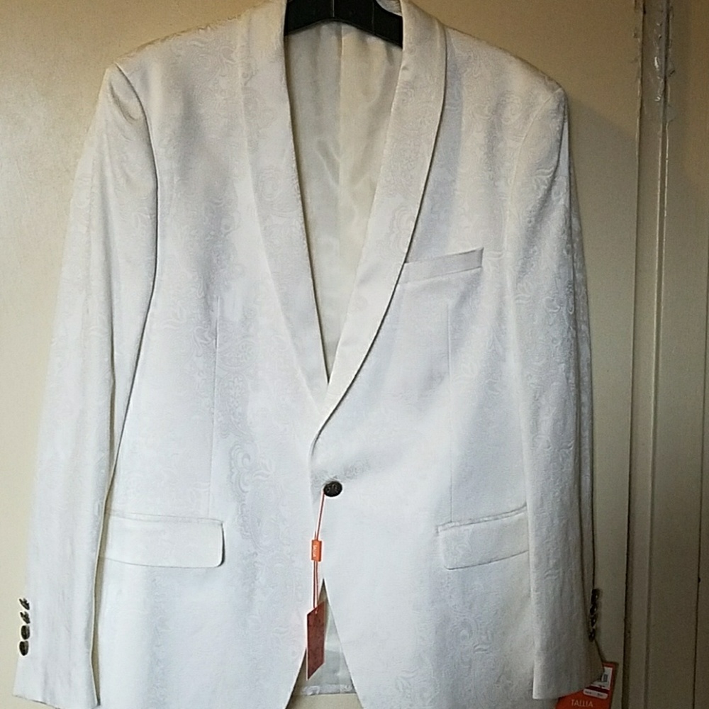 Tuxedo / Blazer - Picture 1 of 3